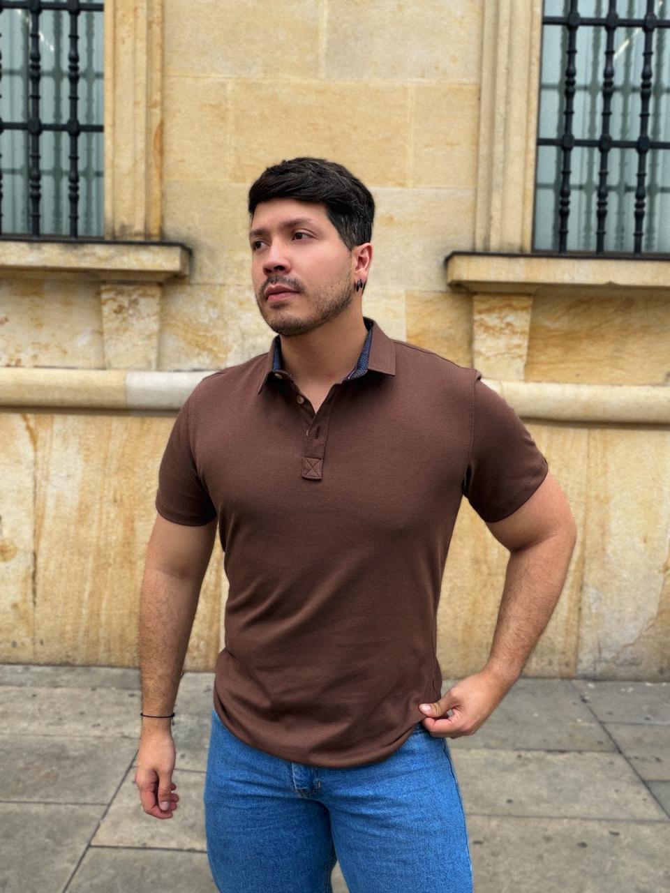 Polo Seda Premium Café