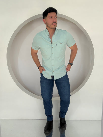 Camisa Manga Corta Solo Fondo Verde Menta