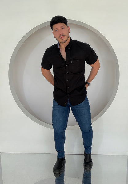 Camisa Manga Corta Solo Fondo Negra