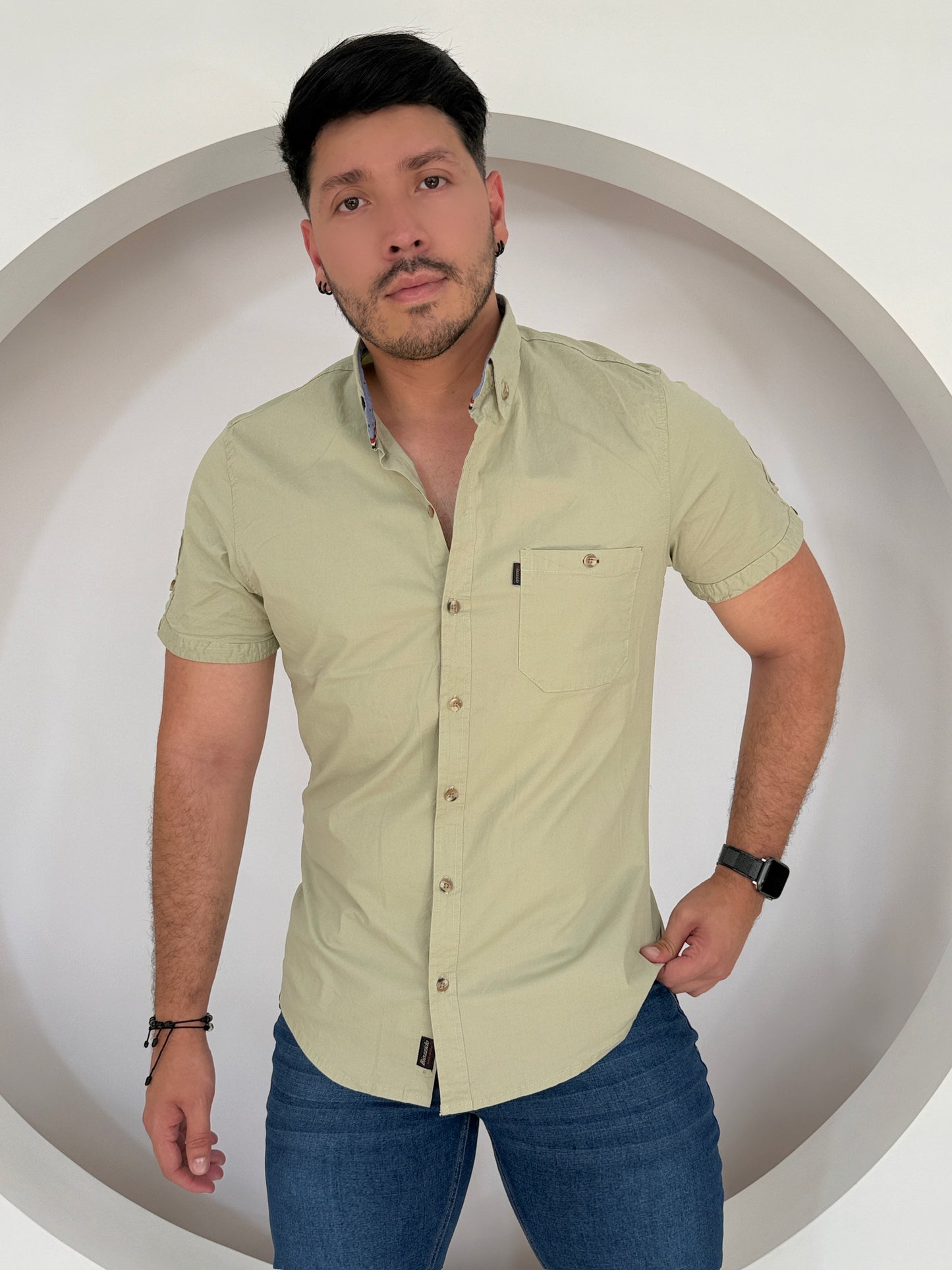 Camisa Manga Corta Solo Fondo Verde Manzana